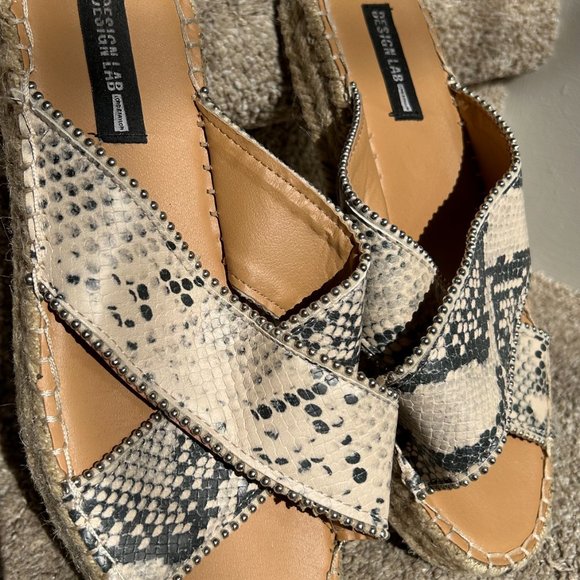 Lord & Taylor Design Lab, Python flip flips, size 9.5-10 - Picture 4 of 4